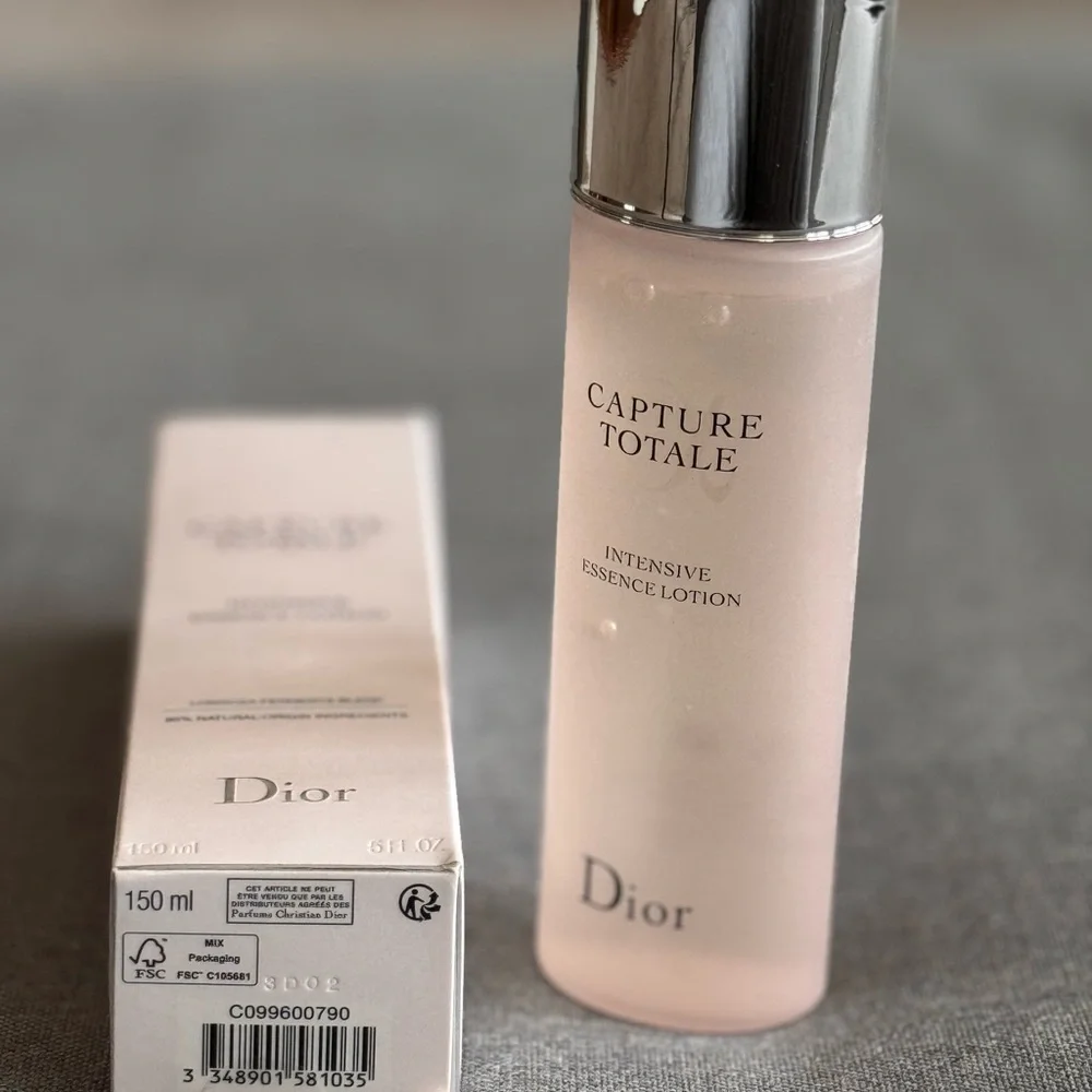 Dior Capture Totale Intensive Essence Lotion